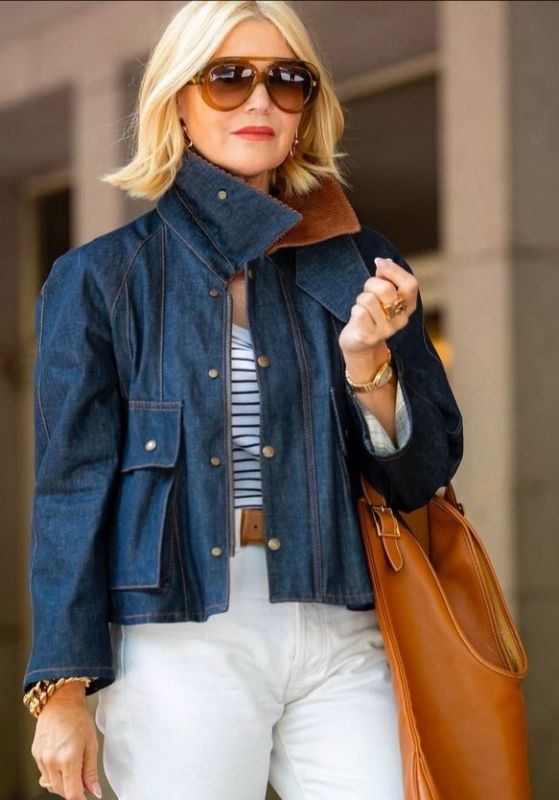 Джинсовая куртка: универсальный элемент осеннего гардероба для женщин 50+