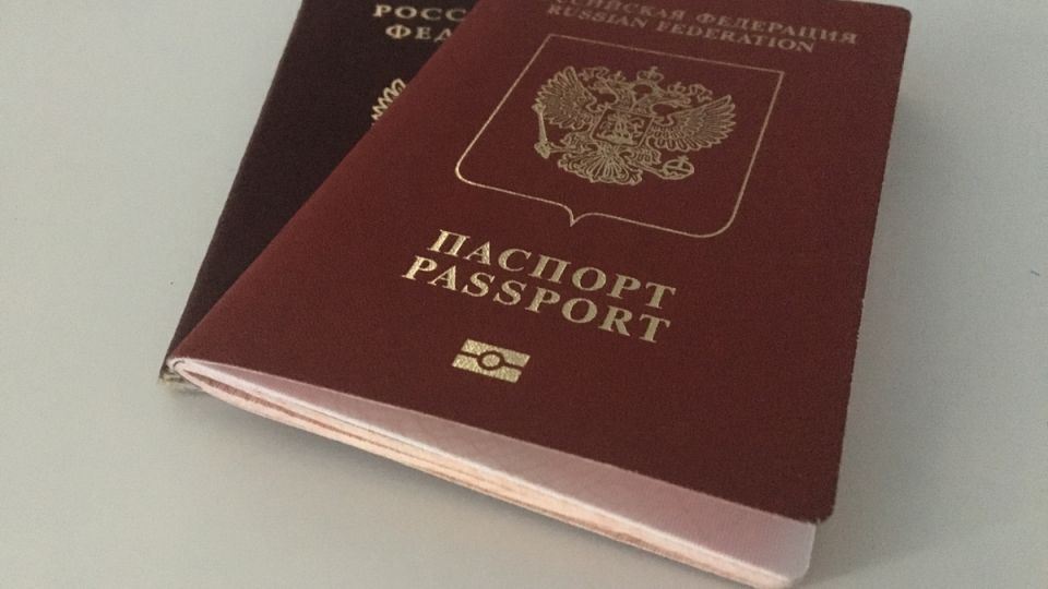 Как 50 лет жизни без паспорта обернулись судебным делом