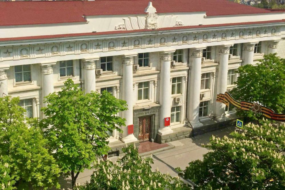 Владимир Немцев: Сегодня мы отмечаем 87 лет со дня образования Нахимовского и Ленинского районов Севастополя Владимир Немцев: Сегодня мы отмечаем 87 лет со дня образования Нахимовского и Ленинского районов Севастополя