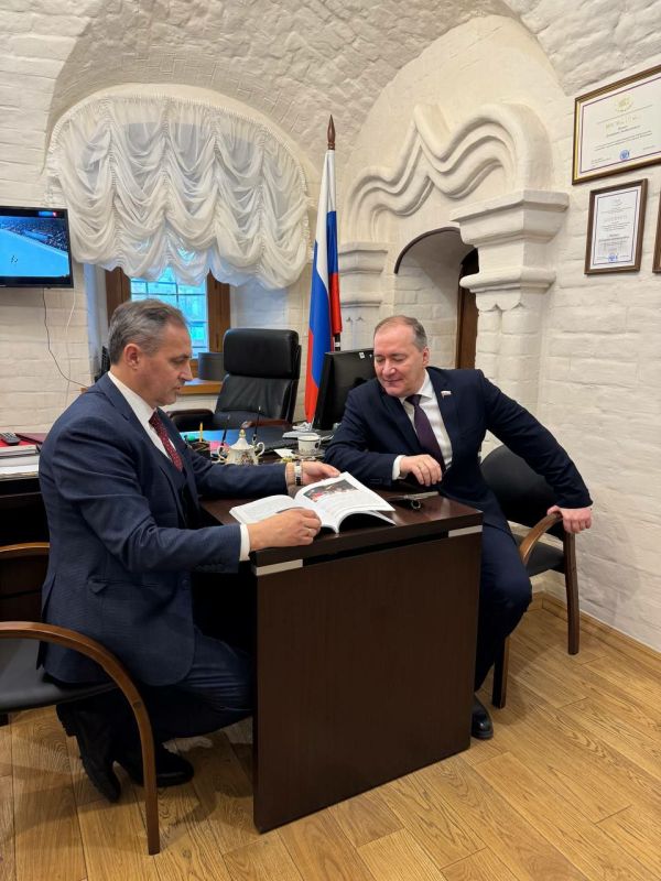 Дмитрий Белик: Провел в Москве рабочую встречу с Уполномоченным по правам человека в Севастополе Павлом Юрьевичем Буцаем