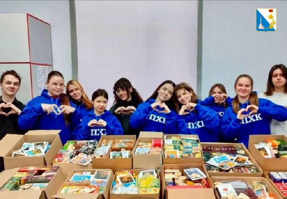 Волонтёры Севастополя передали подарки для воинов 810 отдельной гвардейской бригады морской пехоты