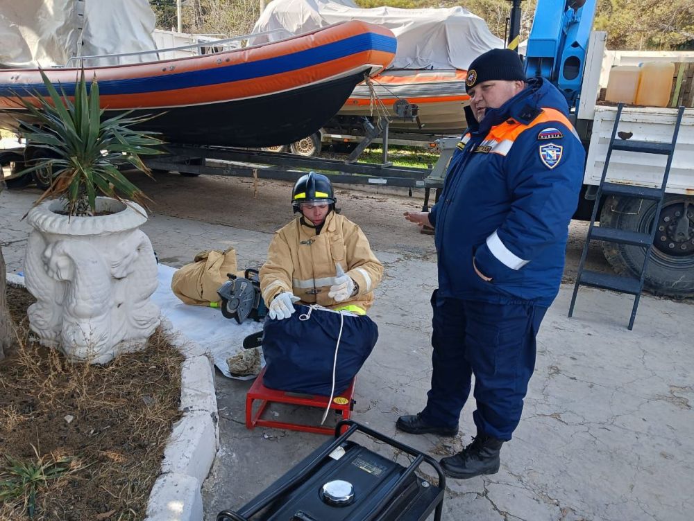 В Севастополе завершилась периодическая аттестация спасателей