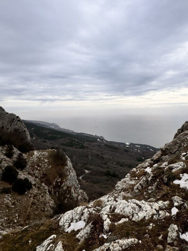Илья Пестерников: Друзья, всем добрый вечер. Поздравляю вас с Прощеным воскресеньем! Илья Пестерников: Друзья, всем добрый вечер. Поздравляю вас с Прощеным воскресеньем!