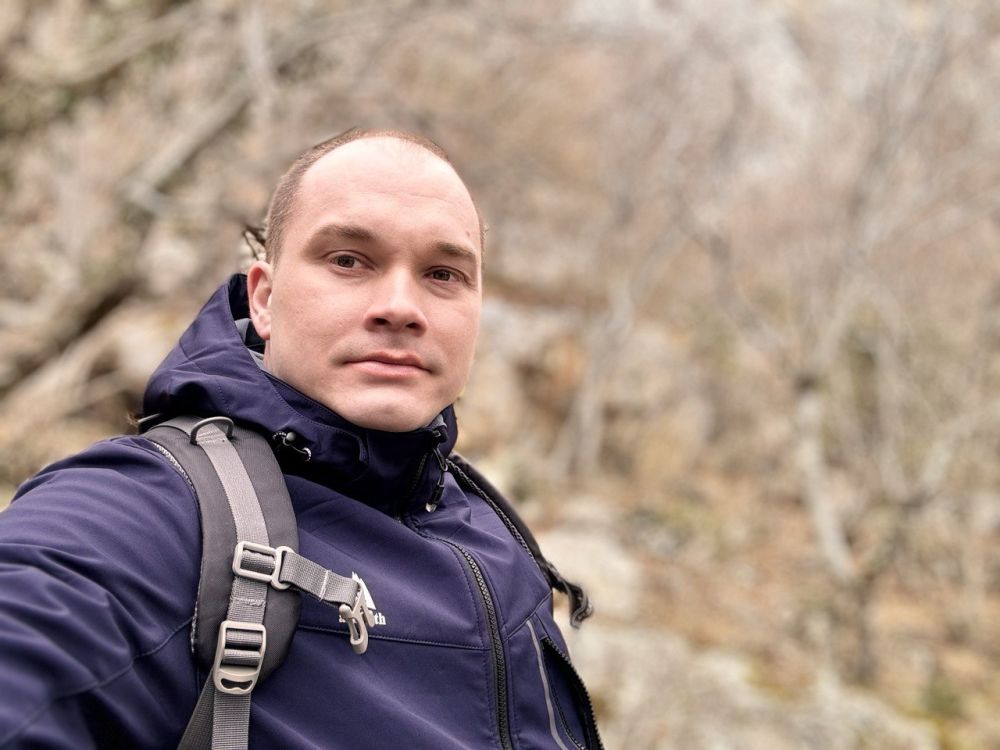 Илья Пестерников: Друзья, всем добрый вечер. Поздравляю вас с Прощеным воскресеньем! Илья Пестерников: Друзья, всем добрый вечер. Поздравляю вас с Прощеным воскресеньем!