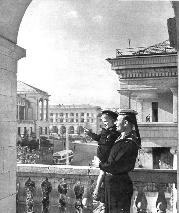    1954 