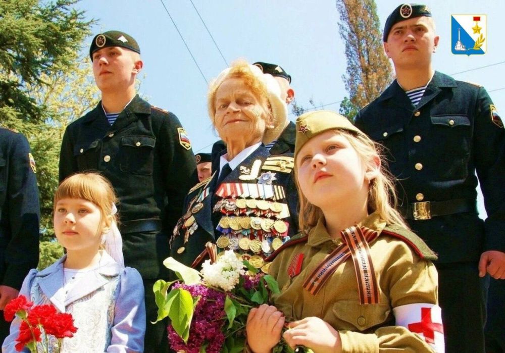 ������� �������: �������, ������������� �����������