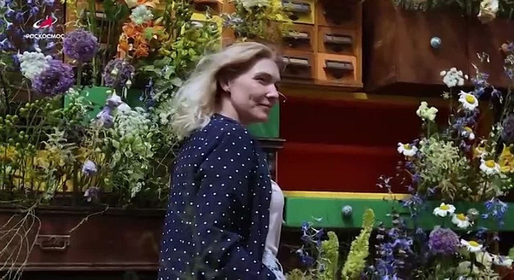 Космическое поздравление для дам прибыло с борта МКС