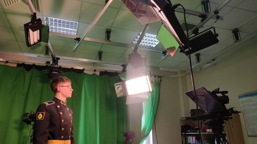 Воспитанники филиала НВМУ в г. Севастополе оказывают помощь и поддержку бойцам СВО Воспитанники филиала НВМУ в г. Севастополе оказывают помощь и поддержку бойцам СВО