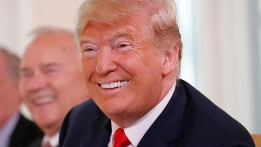 Легко быть «миротворцем»: Трамп знает, что конфликту нет конца, и Америка очень много заработает – эксперт