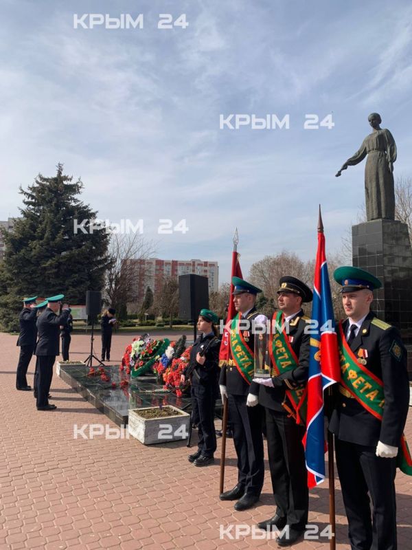 В Евпаторию доставили символ «Эстафеты Победы»