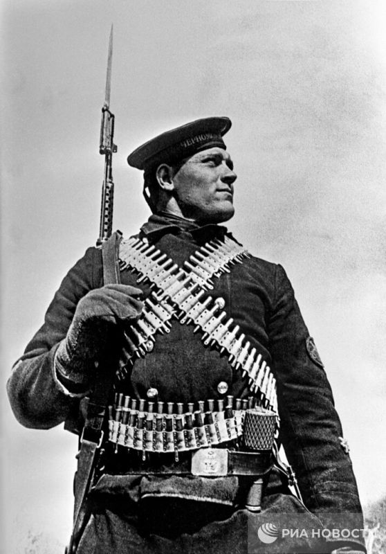 � 80-����� ������ ���������� ������ � ������� ������������� ����� ��������� ��� ������ "����������� ������"