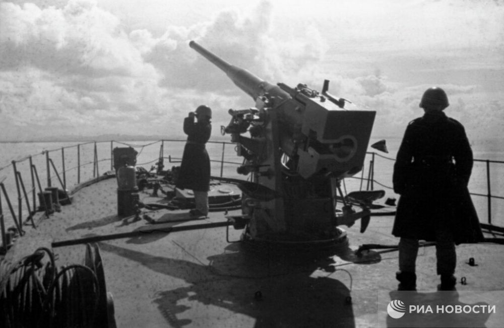 � 80-����� ������ ���������� ������ � ������� ������������� ����� ��������� ��� ������ "����������� ������"