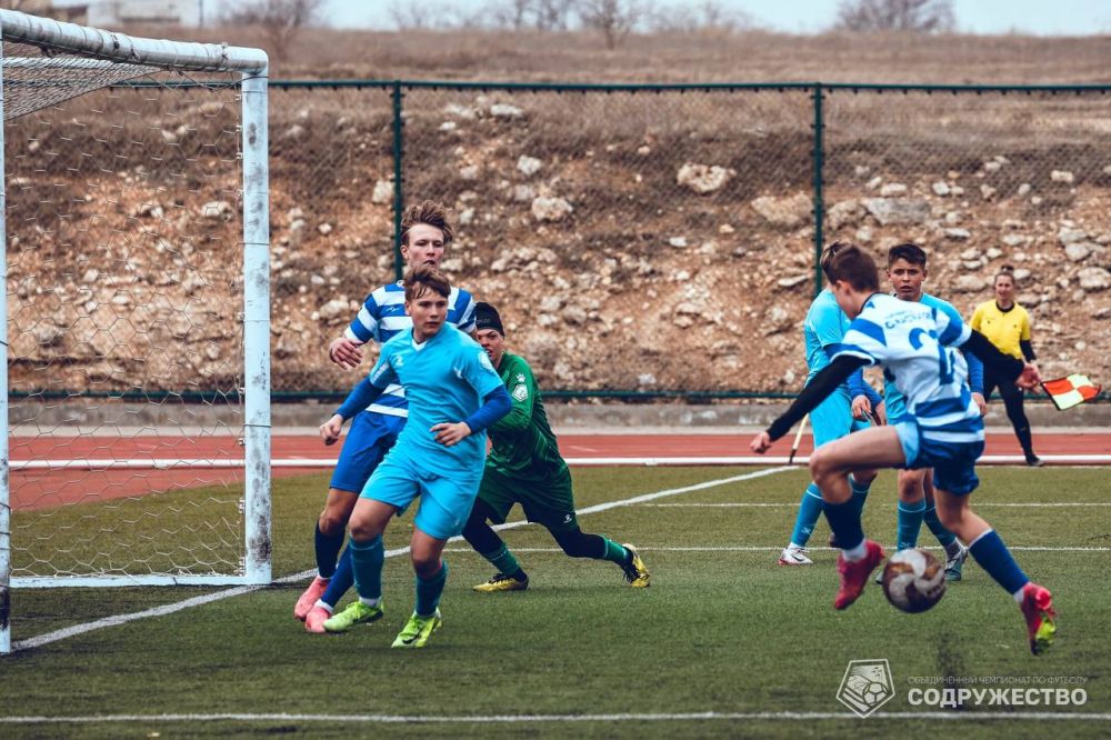 ������ ����������: ���� �� ��� �������� ������������� ���������� �� ������� ������������ ����� ������� �������� �����������, ������� ��������� 30 ����� �� �������� 200-����� �����������, ���� ������������ ���������� �����...