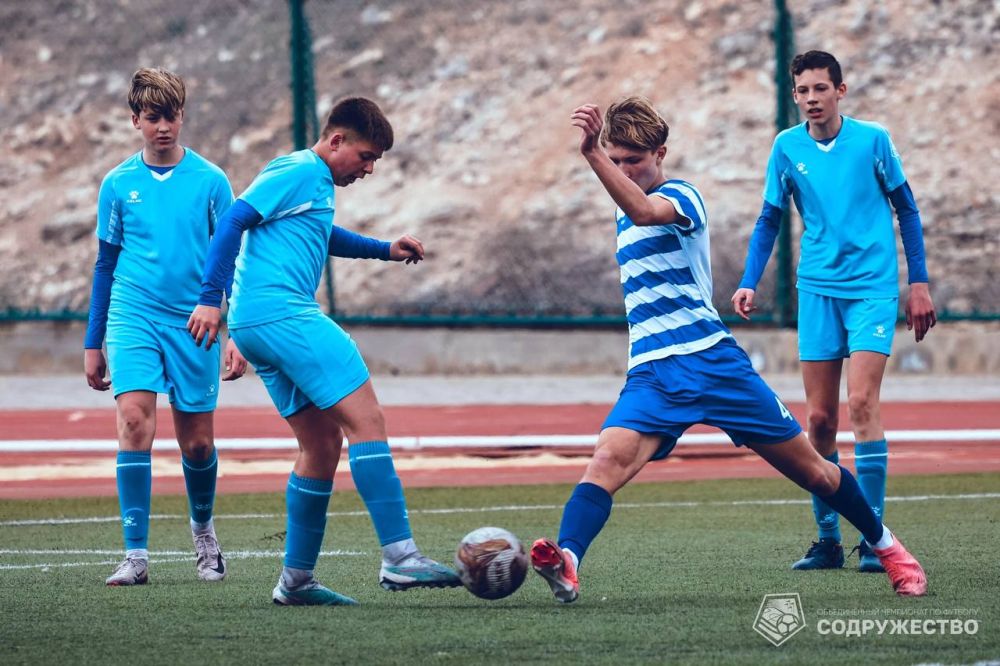 ������ ����������: ���� �� ��� �������� ������������� ���������� �� ������� ������������ ����� ������� �������� �����������, ������� ��������� 30 ����� �� �������� 200-����� �����������, ���� ������������ ���������� �����...