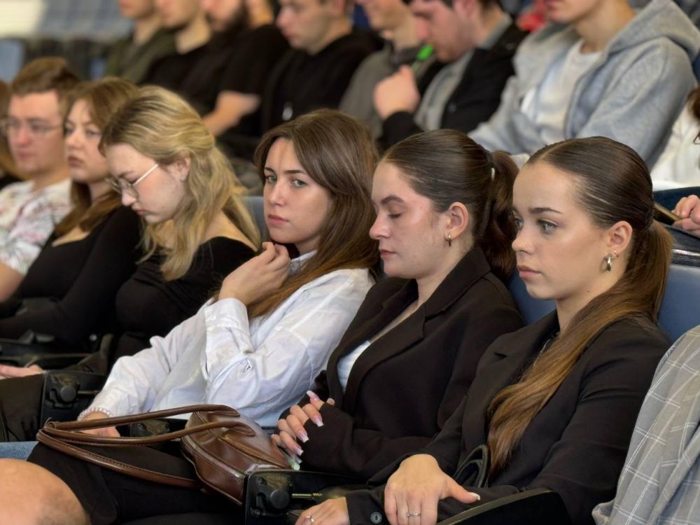 ������� �����: � ��������������� ��������������� ������������ ������� V ������������� ����� �� ���������� �������� ����� � �������� �������� ������� �����