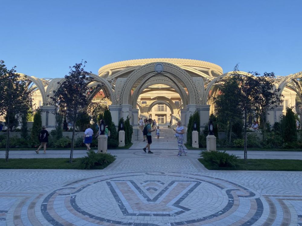 ����� �������� � ����������� ����� ������ � �����������