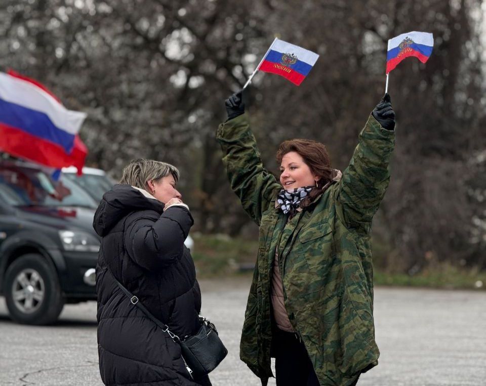 ����� ����������, ����������� ��������� ������������� ����� � ����������� � �������, ������ � �����������