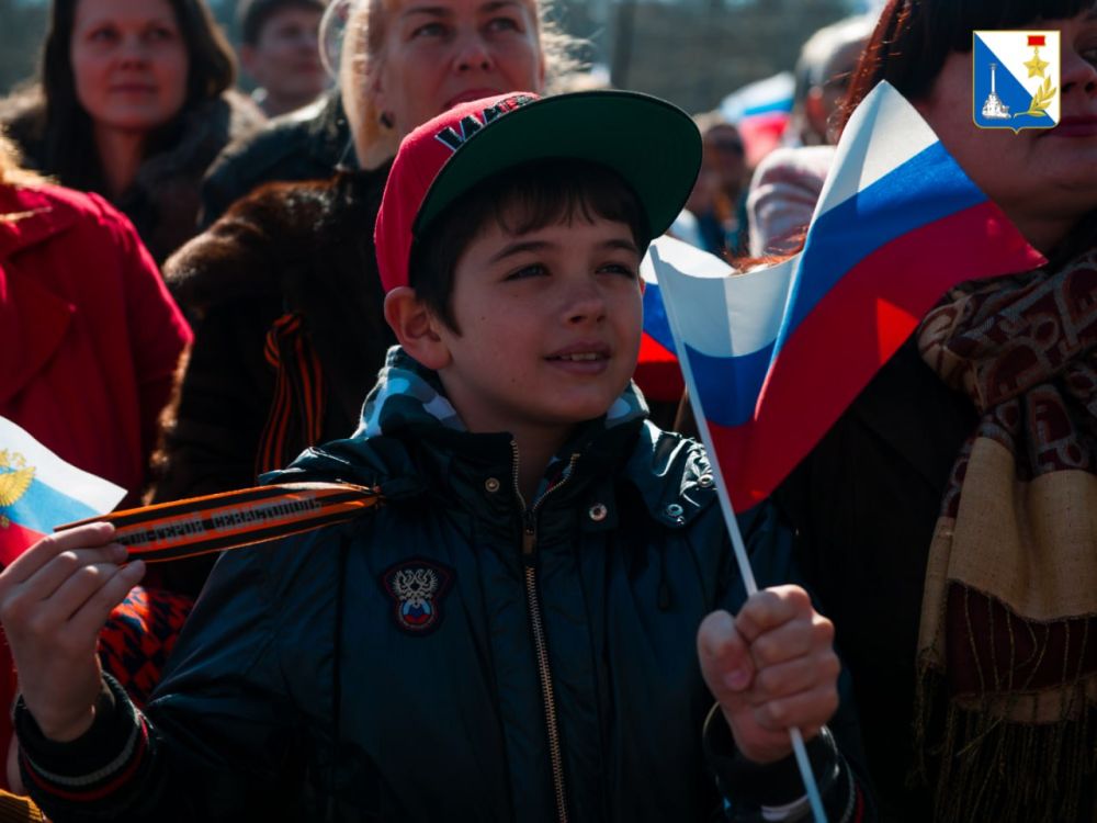 Вспомним, как это было: 2014 год, площадь Нахимова