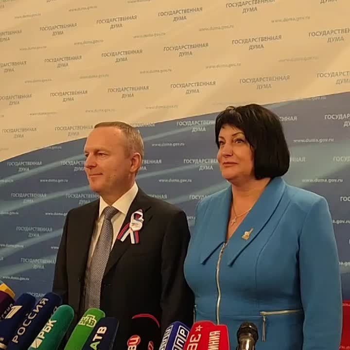 Депутаты «Единой России» поздравляют с Днем воссоединения Крыма с Россией