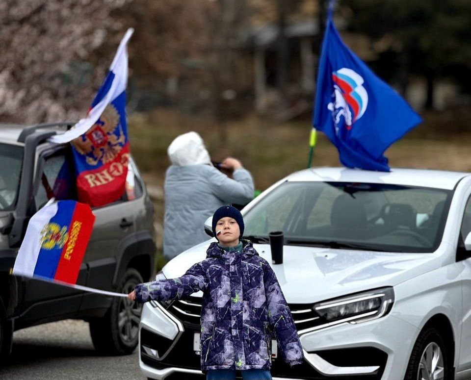 ����� ����������, ����������� ��������� ������������� ����� � ����������� � �������, ������ � �����������