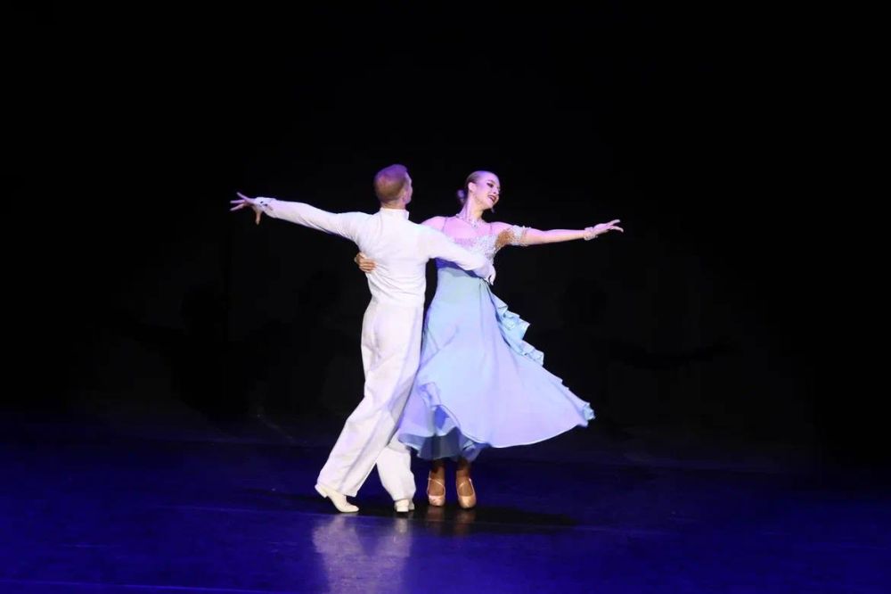 ��������� ���������: 18 ����� �������� �� �������� ���������������� �������������� ������ ����� ����� ������ ���������, ����������� 11-����� ������� �����, � ����������� ������ ��˻