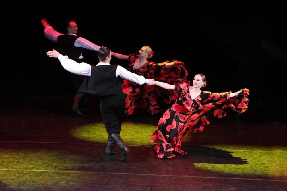 ��������� ���������: 18 ����� �������� �� �������� ���������������� �������������� ������ ����� ����� ������ ���������, ����������� 11-����� ������� �����, � ����������� ������ ��˻