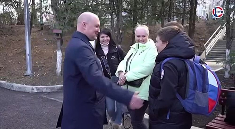 ����� ���: ����� � 4 ����� ������ ������� ��������� ����� ������������ �������