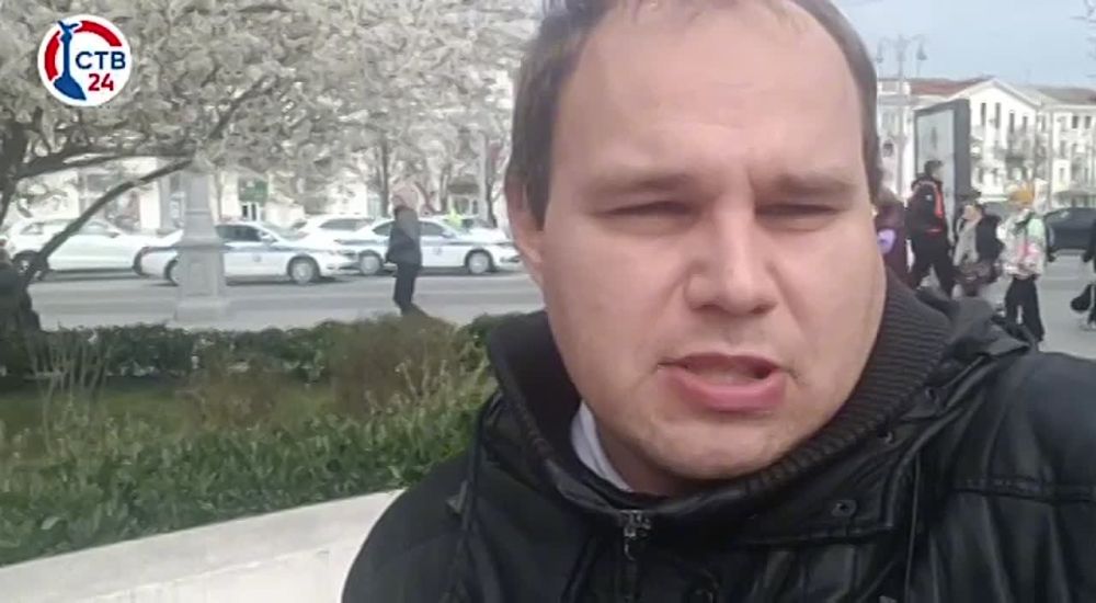 Обстановка прямо сейчас на площади Ушакова