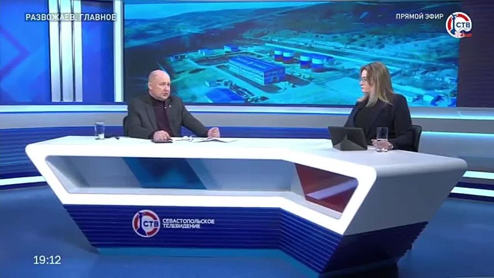 ������ ���������: ������������, ����������� 80-����� ������� ������ �� �������� ��� � �������