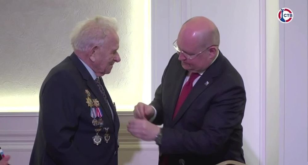 ����� ���: ������ ��������� ������ ��������� ������ 80-����� ������� ������ ������������ ����������� ����������� �������� � ������������ ����������� ������� ����������� ������