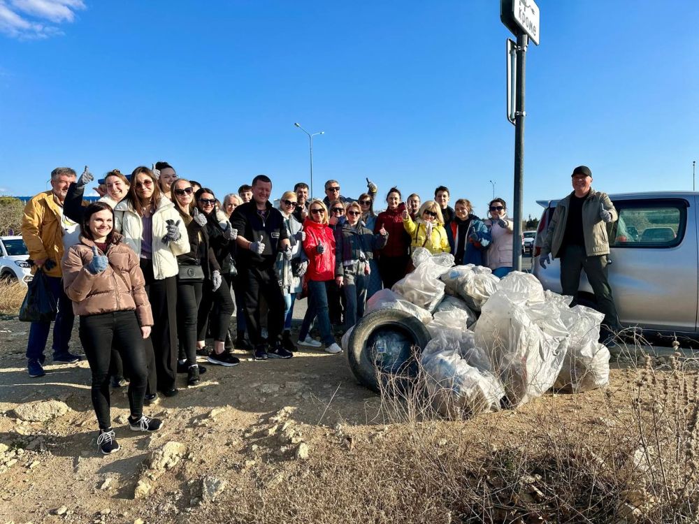 Департамент транспорта присоединился к общегородским субботникам