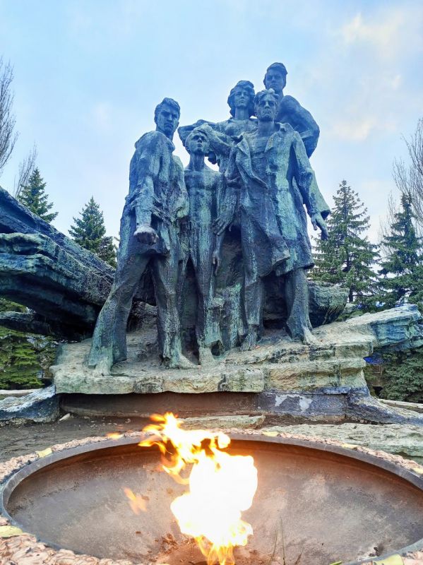 � ������ ������ � ��������� �������� ���������� ��������� ��������� ������� ������������ ���� "������ � ��� �������"