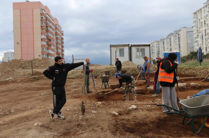 Уникальные находки на раскопках в Севастополе