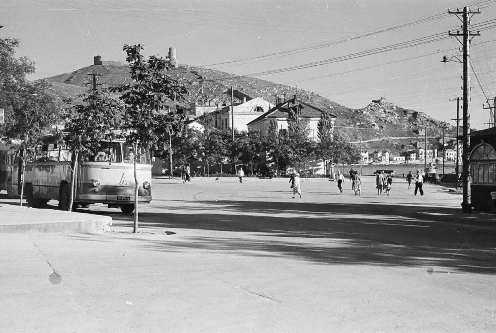 ������� ������� ��� � ��������� � ������ ����