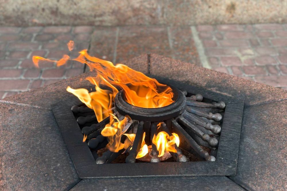 Владимир Немцев: Сегодня, 24 марта, мы отмечаем памятную дату — День второго в истории Великой Отечественной войны парада — парада воинов 25-й Чапаевской дивизии, который состоялся в 1942 году