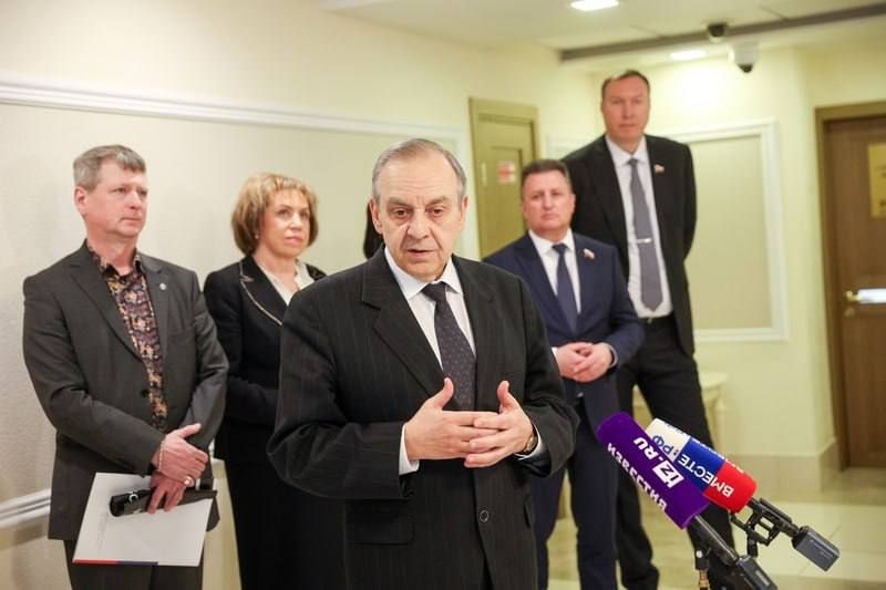 ��������� ���������: ������� � ������ ��������� ������� �������� �����. ������ ������ ����� ����������� � ����� ����������� ����� ���������� ������, ��������� ����� ������������� �������� ����������� ��������, ��������� �...