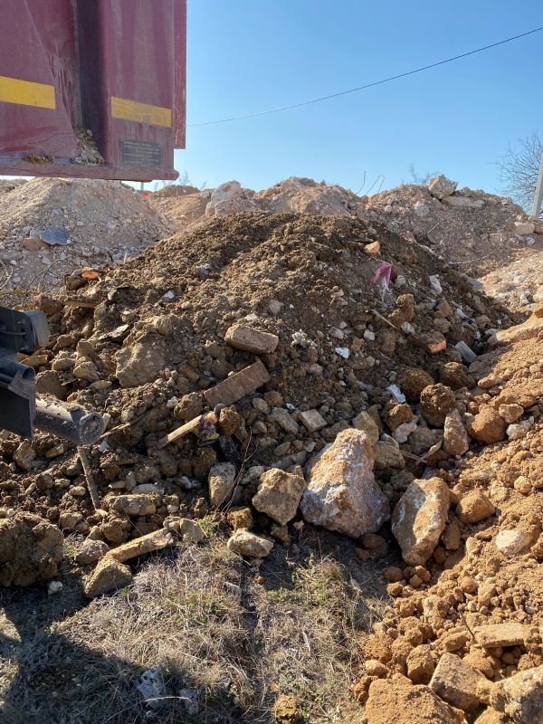 Сотрудники Севприроднадзора и ОМВД России по городу Севастополю пресекли два нарушения законодательства Российской Федерации в сфере обращения с отходами при их транспортировке на территории города