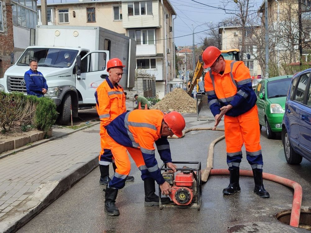 Водоканал: Рабочие моменты. Аварийно-восстановительные работы