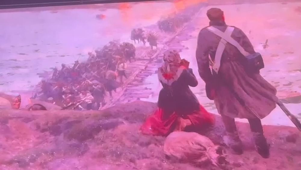 Сегодня в ретрокинотеатре "Украина" состоялся премьерный показ фильма "Оборона Севастополя