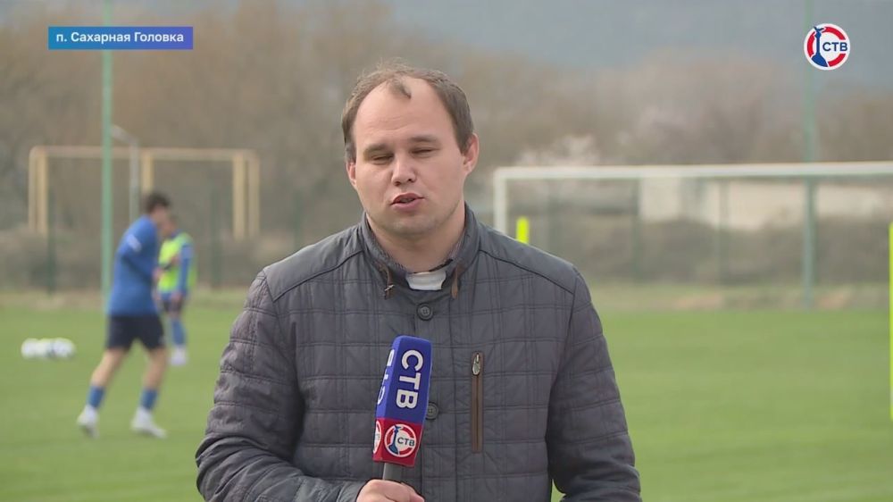 Команда ФК «Севастополь» готовится к первому домашнему матчу сезона LEON-первенства России