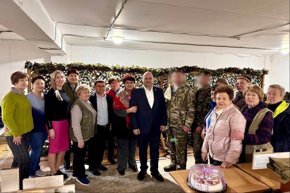 Владимир Немцев: В школе №54 встретились с волонтёрами движения «Масксети. Гагаринцы»