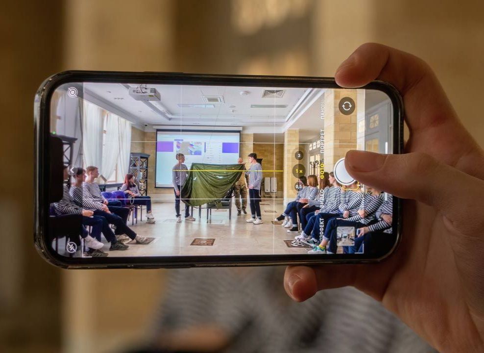 Урок мужества провели в детском центре «Корсунь» МДЦ «Артек»