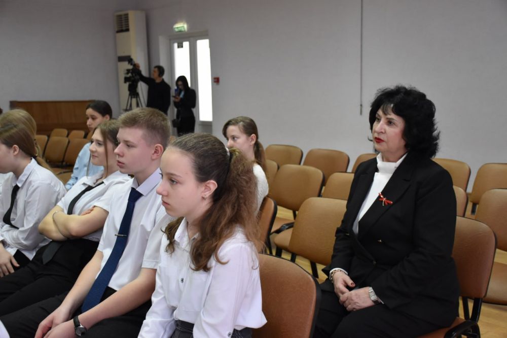 ��������� ��� ������ ������� �����: ���������� � ������ � ����� �49