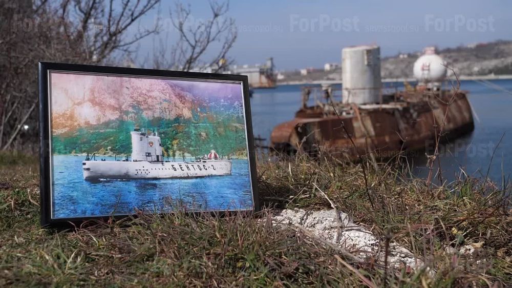 Подлодка «Бентос» ржавеет и простаивает вместо того, чтобы быть плавучим музеем гидронавтики в Севастополе