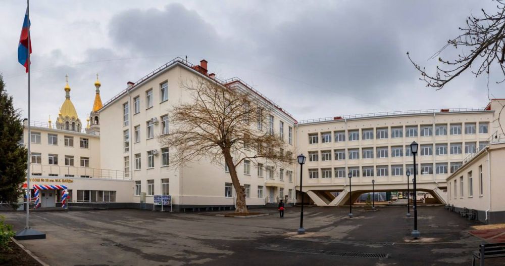 В Севастополе открыли две школы после капремонта