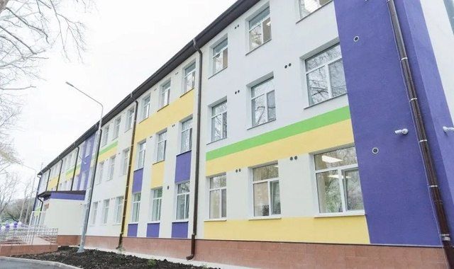 В Сахарной Головке после капремонта открылась школа № 17 им. Героя Советского Союза Н.И. Кузнецова