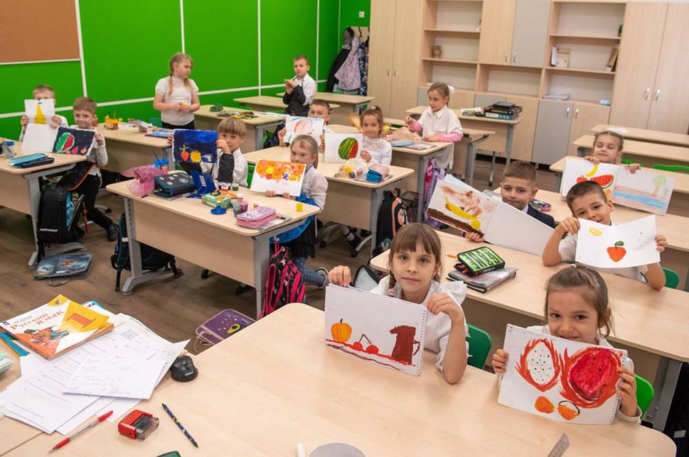 После весенних каникул ученики вернулись в отремонтированные школы №17 и №39