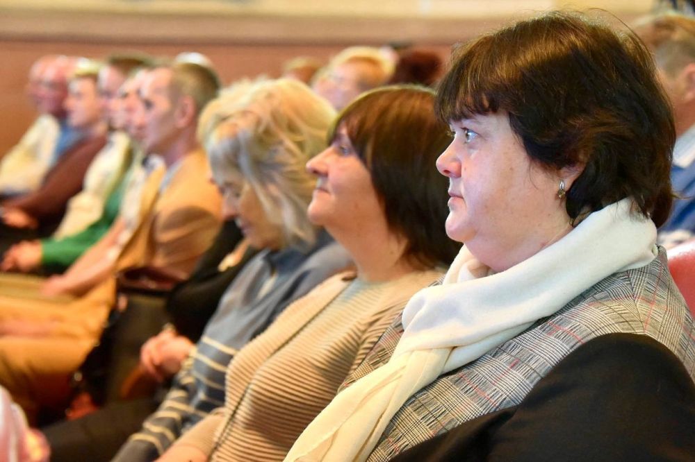 �������� ������: ������� ����������� 100 ��� �� ��� ��������� ���� ���������� � �����������, ������� ����� � ������� �������� ������������ �������������� ������ ������