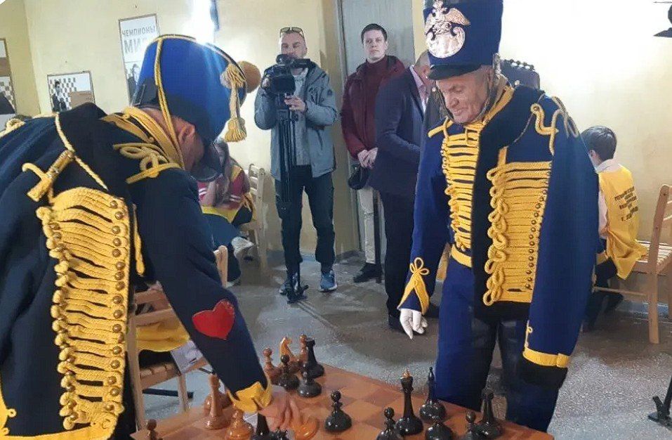 В Севастополе 1 апреля открылась Шахматная школа