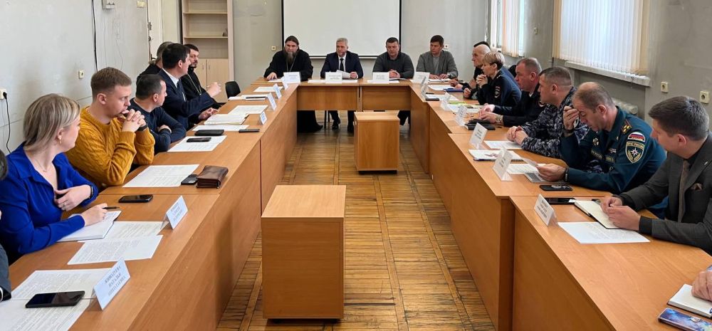 В Севастополе обсудили подготовку к обеспечению безопасности при проведении пасхальных мероприятий